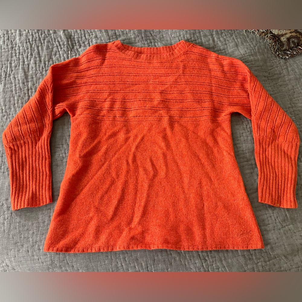 Woolrich 100% wool orange persimmon perforated boatneck crew sweater size large
